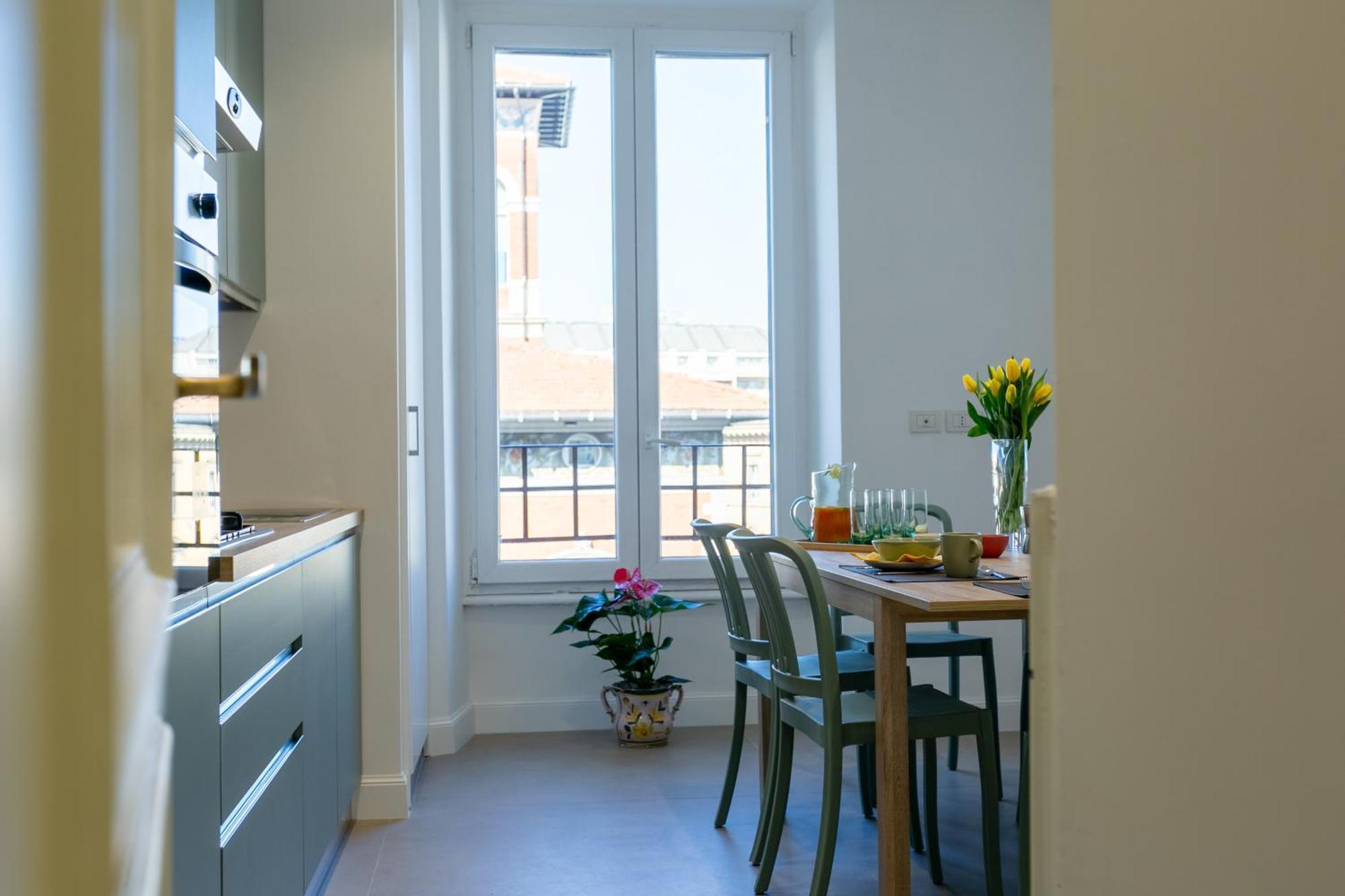 Elegance And Style In The Heart Of * Rome