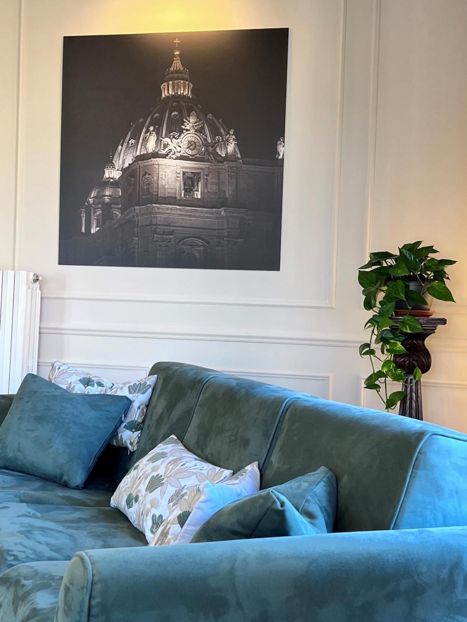 Elegance And Style In The Heart Of * Rome