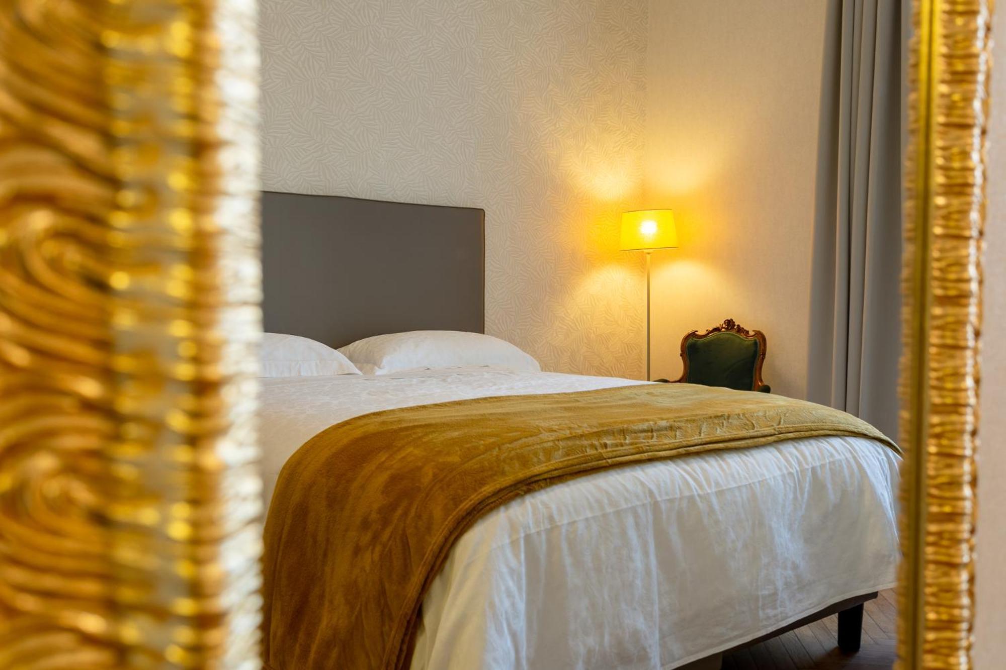 Elegance And Style In The Heart Of Appartement