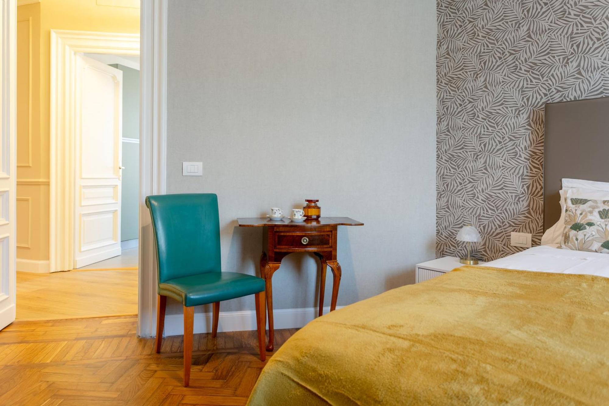 Elegance And Style In The Heart Of Appartement